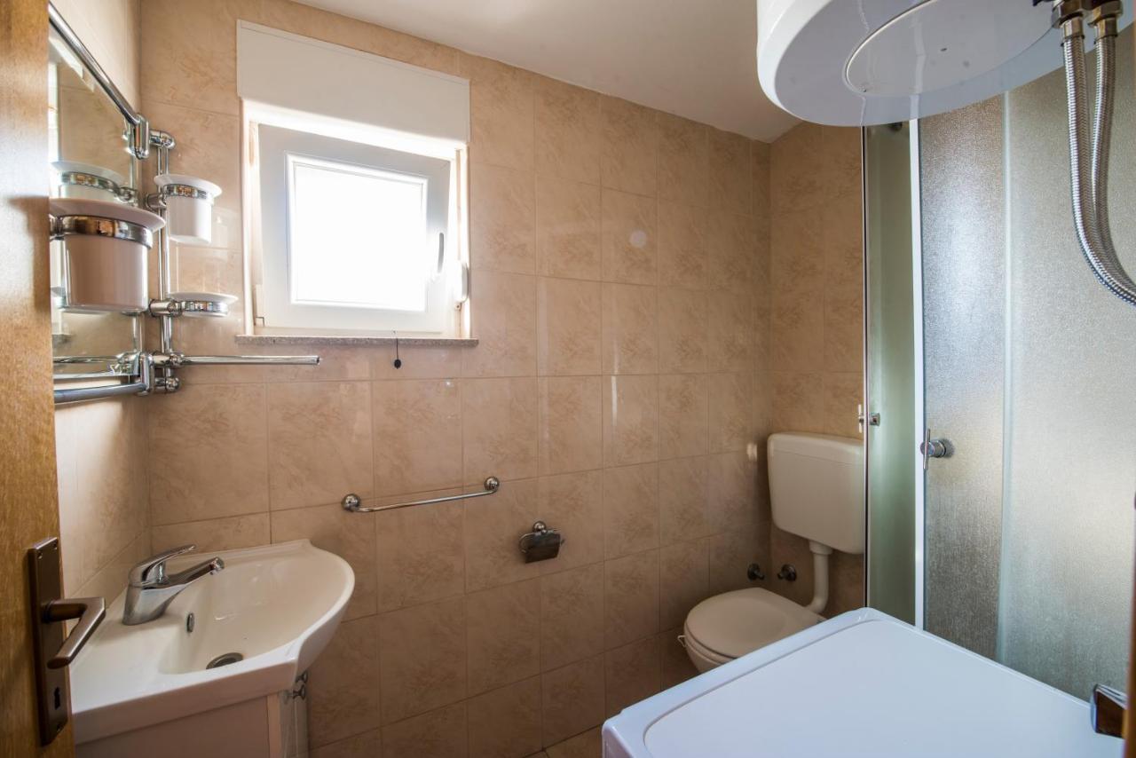 פיסק Apartmani Ivan מראה חיצוני תמונה