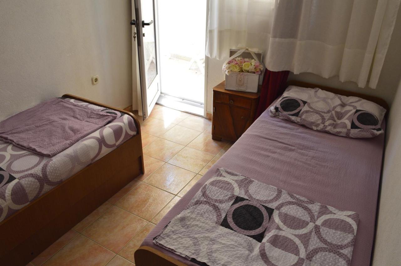 פיסק Apartmani Ivan מראה חיצוני תמונה
